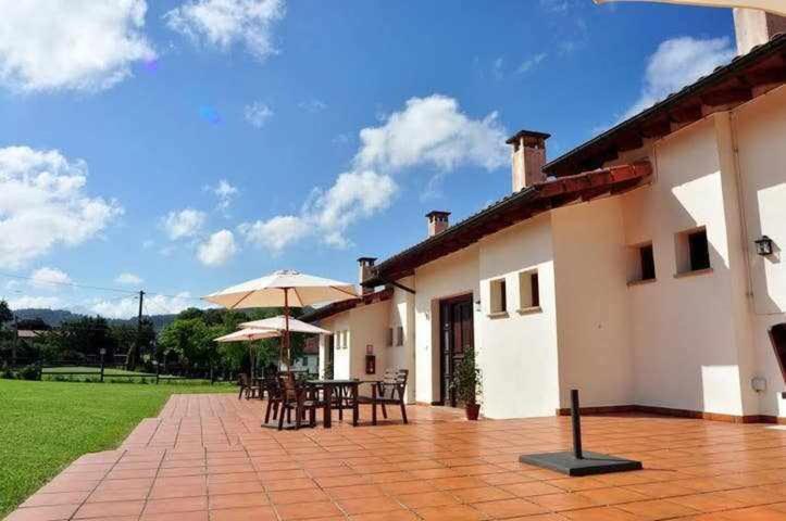 Apartamento Familiar Cercano A Playa De Rodiles 7 El Olivar  ภายนอก รูปภาพ